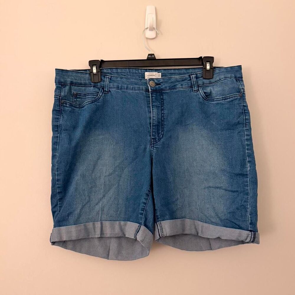 Junarose medium wash cuffed denim bermuda shorts plus size 20